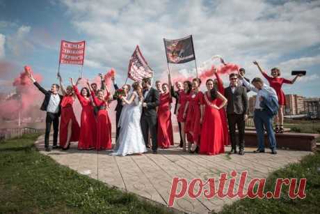 Роман Сиваченко
Футбольные фанаты. КБ свадьба