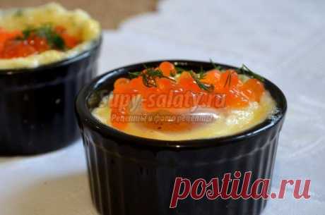 Запеченное яйцо с сыром. Рецепт с фото