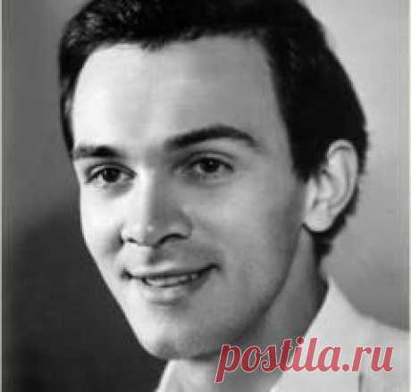 25 октября в 2008 году умер(ла) Муслим Магомаев-ПЕВЕЦ