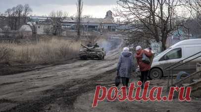 Экс-сотрудник ЦРУ Джонсон: ВСУ находятся в растерянности после сдачи Авдеевки. Бывший сотрудник ЦРУ Ларри Джонсон высказал мнение, что Вооружённые силы Украины находятся в растерянности после сдачи Авдеевки и не могут противостоять продвижению российских войск. Читать далее