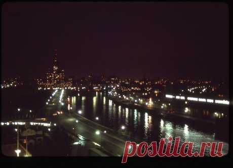 Kotelnicheskaya Embankment Building, Moscow, 1969 | Flickr - Photo Sharing!