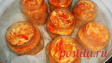 Салат на зиму "Капустный", с помидорами, луком, морковь и перцем