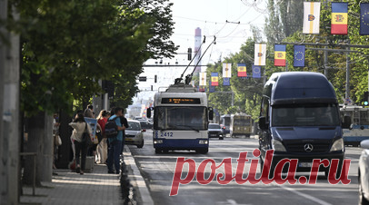 Мэр Кишинёва запросил отчёт о расходовании €1 млрд, выделенного для помощи беженцам. Мэр Кишинёва Ион Чебан запросил у правительства отчёт о расходовании €1 млрд, выделенного западными странами для помощи во время кризиса беженцев в Молдавии. Читать далее