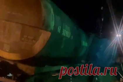 В российском регионе сошли с путей пять вагонов-цистерн
