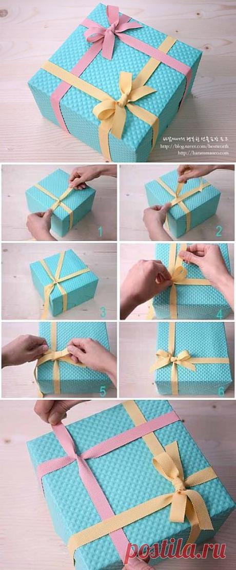 Упаковка подарка с двумя лентами (Diy) / Упаковка подарков /
