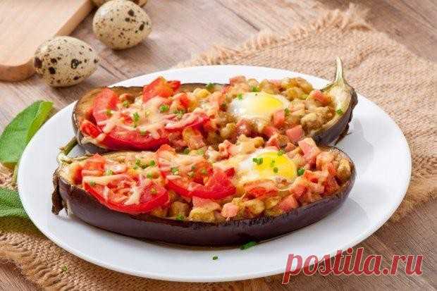 Запеченные баклажаны с рисом и овощами