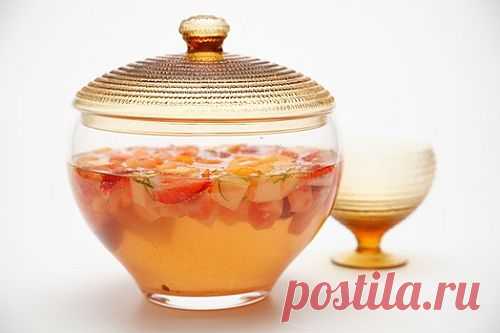 Крюшон, что это такое и как приготовить?.