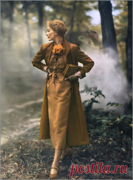 Lisa Fonssagrives, photo by Serge Balkin, Vogue, January 1949