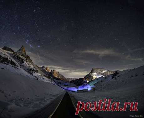 Dolomiti by night. by Giò Tarantini / 500px