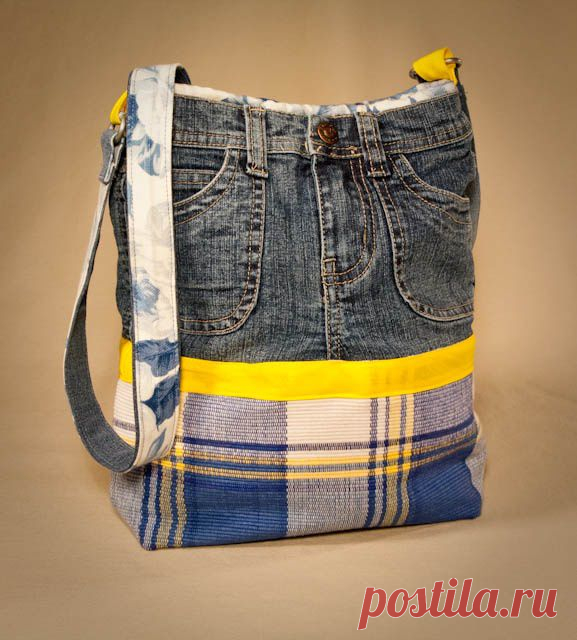 25 Denim Bags & Purses Made From Recycled Jeans