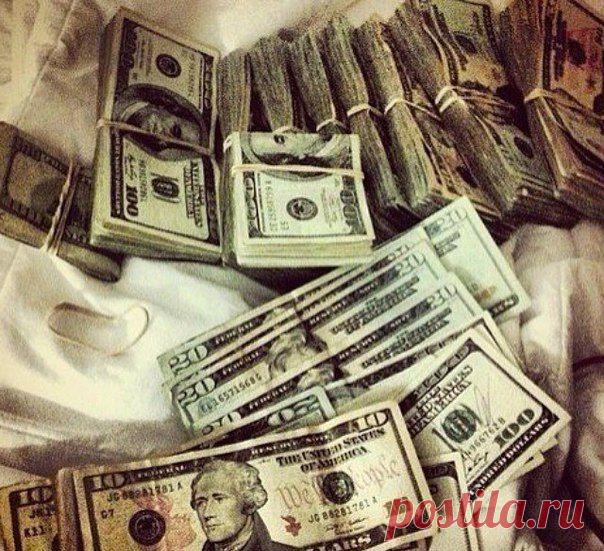 В деньгах самое красивое - их количество! / Основы бизнеса