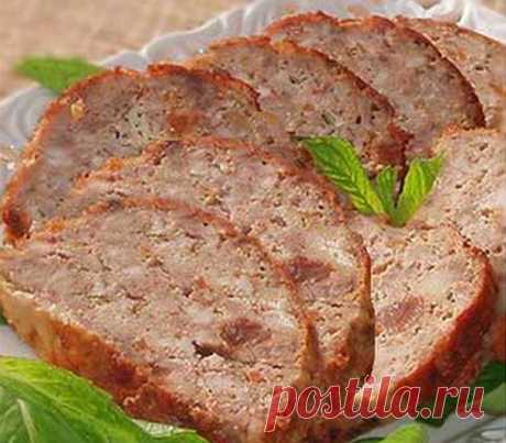 Рубленое мясо со специями - У нас так Приготовим вкусное рубленое мясо  в духовке, со специями. Продукты: 1 черствая булочка, 1 луковица, 2 дольки чеснока, 750 грамм фарша, 1 столовая ложка горчицы, 1-2 столовых ложки смеси...