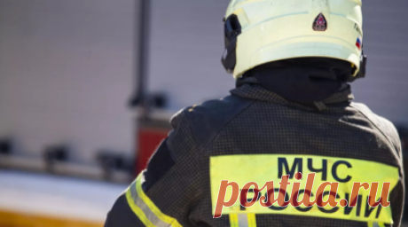 Площадь пожара на нефтебазе на Кубани составляет около 5000 квадратных метров. Площадь возгорания на территории нефтебазы в Усть-Лабинском районе Краснодарского края, произошедшего в результате атаки БПЛА, составляет порядка 5 тыс. кв. м. Читать далее