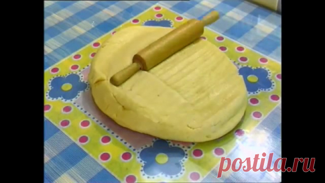 Вкусные истории. Торт Вкусная избушка

За 7 лет эта необычная телепрограмма завоевала абсолютную любовь телезрителей всех поколений. Простые рецепты и сервировка, кулинарные советы и история продуктов, лучшая музыка и добрая сказка - все это 