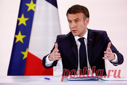 Макрон пообещал Киеву сотни бомб и крылатые ракеты. Франция в скором времени будет готова передать Украине 40 крылатых ракет SCALP, сотни бомб и некоторое количество самоходных артиллерийских установок (САУ) Caesar. Об этом в преддверии скорой поездки в Киев заявил президент Франции Эммануэль Макрон, сообщает французская газета Le Monde.
