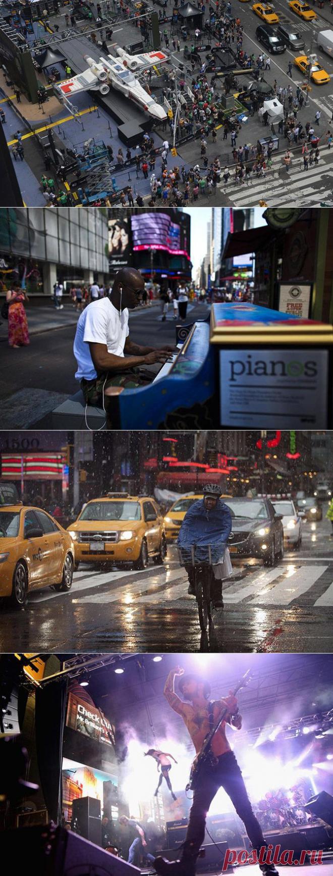 Таймс-сквер, символ Нью-Йорка / Туристический спутник