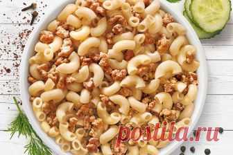 Макароны по-флотски - рецепт классического блюда советской кухни. Когда-то его подавали в заведениях общепита, особенно часто в школьных и детсадовских столовых.