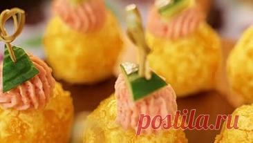Рецепты от Нины Газдановой | Закуска «Золотые шары» из картофеля, рыбы и чипсовых крошек - бюджетно и эффектно! | Дзен