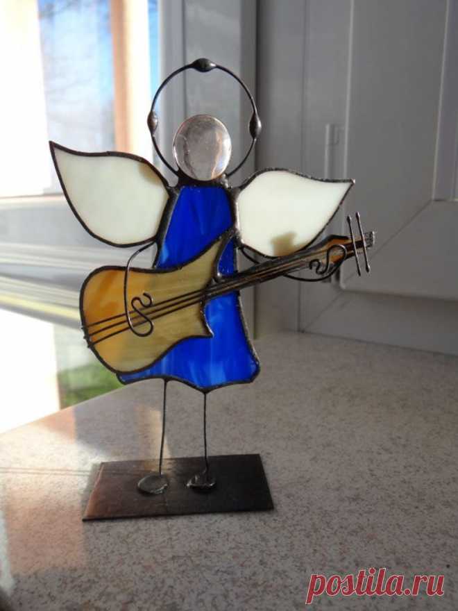 Angel con guitarra vidrio manchado ángel estatua guitarra arte arte de cristal hecho a mano nota bajo guitarra estatua del ángel estatua de cristal Arte de la música - Etsy Chile