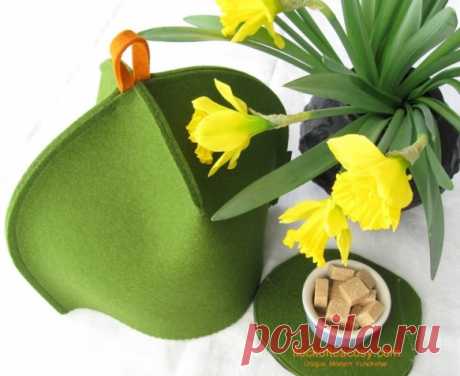 Фетровые грелки / Прочие виды рукоделия / Шитье