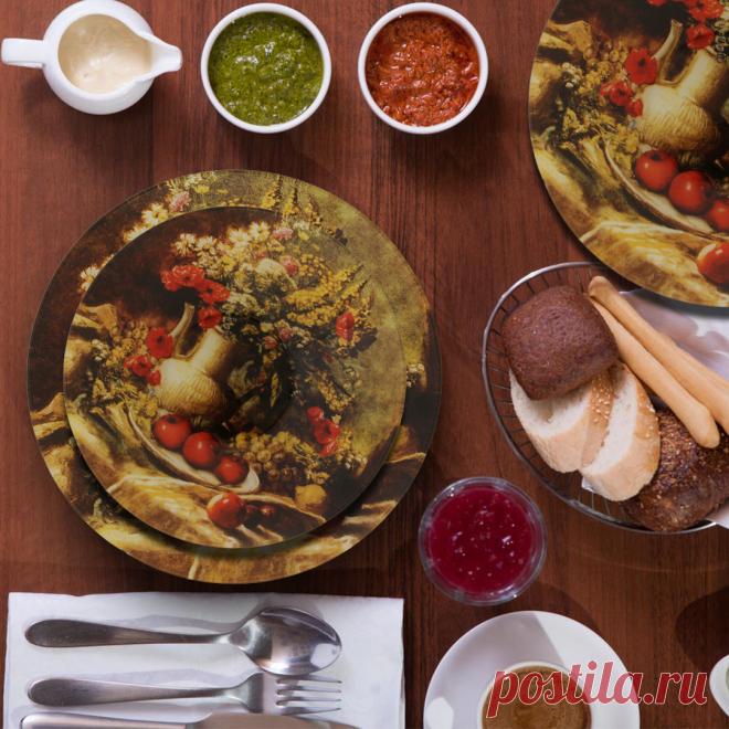 Не расставайтесь с искусством на на секунду! Пусть живописные картины будут даже ваши тарелки. Из сервиза на 4 персоны "Натюрморт", разумеется^^