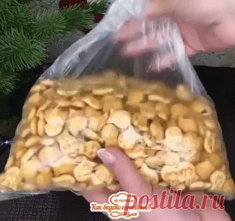 Из крекера и варенки-ленивый муравейник