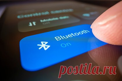 Названы две причины отключать Bluetooth в смартфоне