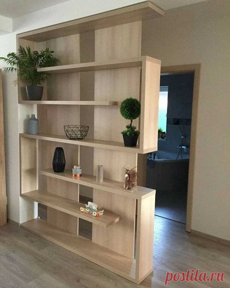 Красивые полочки в качестве перегородки