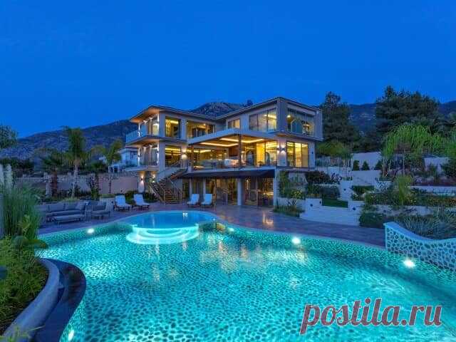 ВИЛЛА В ФЕТХИЕ В ЭЛИТНОМ РАЙОНЕ ОВАДЖИК - Продажа  эксклюзивной виллы в Оваджике ( Фетхие )

Предлагаем к продаже шикарную 4-х этажную виллу в Фетхие с личным садом и бассейном в элитном районе Оваджик в Фетхие в окружении соснового леса и видом на известную гору Бабадаг.Она имеет интересное архитектурное решение, большую терасу, панорамные окна, продуманное размещение комнат. Данное предложение идеально  - https://ctm-group.ru/lot/fet_er-577