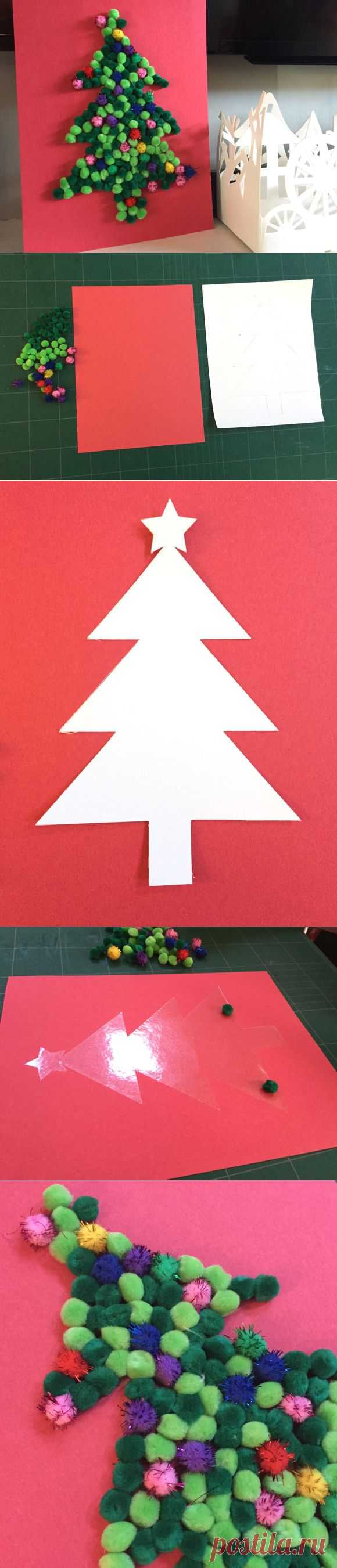 Ёлка из маленьких помпончиков