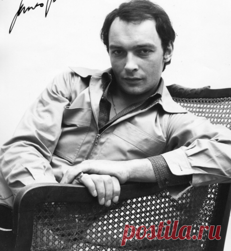 Джеймс Фолкнер