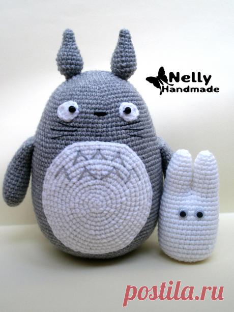 PDF Тоторо и его помощник крючком. FREE crochet pattern; Аmigurumi animal patterns. Амигуруми схемы и описания на русском. Вязаные игрушки и поделки своими руками #amimore - Тоторо из аниме &quot;Мой сосед Тоторо&quot;.