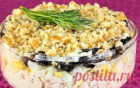 Салат "Метелица" раньше готовили на все праздники. Простой советский рецепт | Почавкаем | Пульс Mail.ru