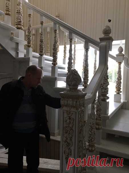 Сделали вот такую лестницу. Будем рады Вашей оценке и комментариям.