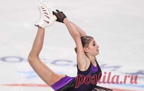 Косторная рассказала, почему не стала прыгать тройной аксель на Гран-при в Гренобле. После короткой программы россиянка идет второй