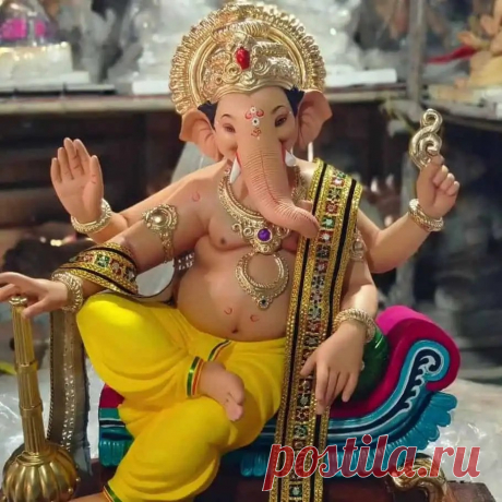 ** Ganpati Wallpaper Hd **-

You can choose an image of Ganpati blessing his devotees or surrounded by symbols such as modaks and the mouse (his vehicle). These wallpapers serve as a constant reminder of his presence and blessings.
