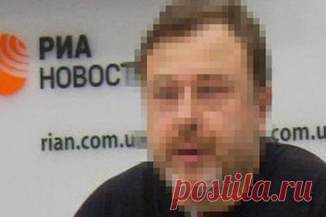 СБУ задержала обвиненного в госизмене и скрывавшегося в монастыре блогера. На Украине задержали блогера, который ранее был обвинен в госизмене и скрывался на территории Свято-Благовещенского монастыря УПЦ в Киеве. По данным СБУ, он основал «Русский клуб», который занимался подготовкой материалов для информационных агентств «Русская народная линия» и «Одна родина».