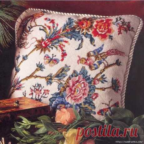 Вышиваем розы на подушках