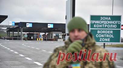 «СТРАНА.ua»: в Киеве объяснили «сезонностью» отток молодёжи с Украины. Министр молодёжи и спорта Украины Матвей Бедный объяснил отток молодёжи из страны сезонностью. По его словам, в сентябре начинается обучение и «растёт динамика трудовой миграции». Читать далее