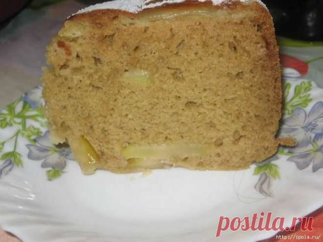Пирог с яблоками в мультиварке - отличное начало дня!