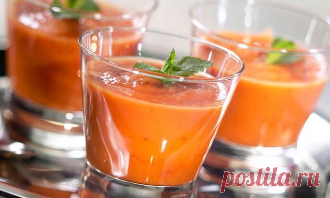 Идеи для обеда: испанский гаспачо 



Гаспаччо
ФОТО: Cobris/SCANPIX


Испанский суп-пюре гаспачо - достойный представитель средиземноморской кухни. Несмотря на то, что это блюдо едят холодным, им можно разнообразить обед и зимой.




…