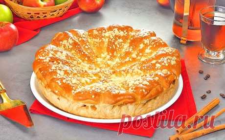 Яблочный пирог «Рожки»