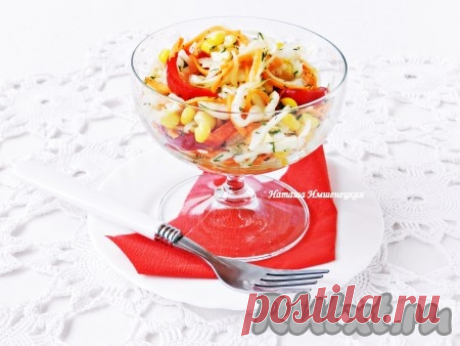 Салат из свежей капусты и кукурузы - рецепт с фото