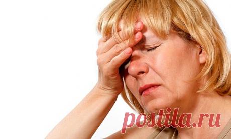 Как справиться с проявлениями климакса без гормональных препаратов

Рябина вам в помощьПри наступлении климакса не стоит сразу хвататься за всевозможные гормоносодержащие препараты. Следует запомнить, что самый лучший помощник в этом деле – это рябина, которая прекрасно действует на организм женщины, регулируя и нормализуя гормональный фон.Рябиновая настойка поможет победить головокружение, сердцебиение, приливы, повышенное потоотделение.А кроме того, она способствует обще...