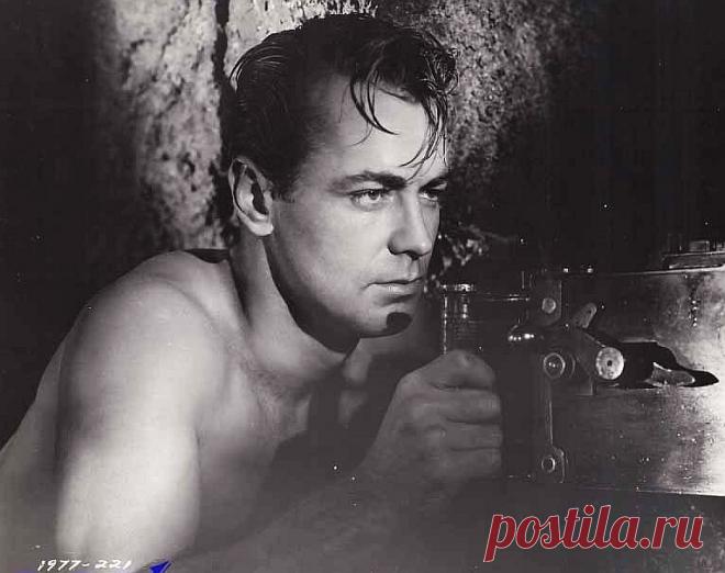 Алан Лэдд, 3 сентября, 1913
 • 29 января 1964