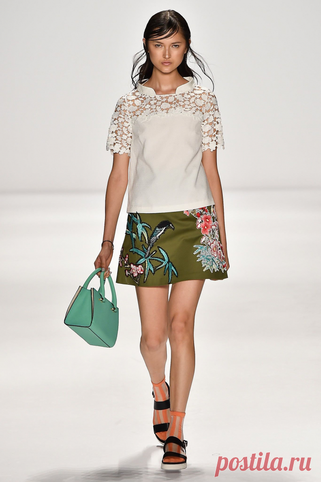 Vivienne Tam Spring 2015 Ready-to-Wear - Collection - Gallery - Style.com
