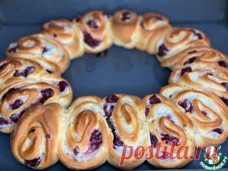 Булочки с заварным кремом и вишней Кулинарный рецепт