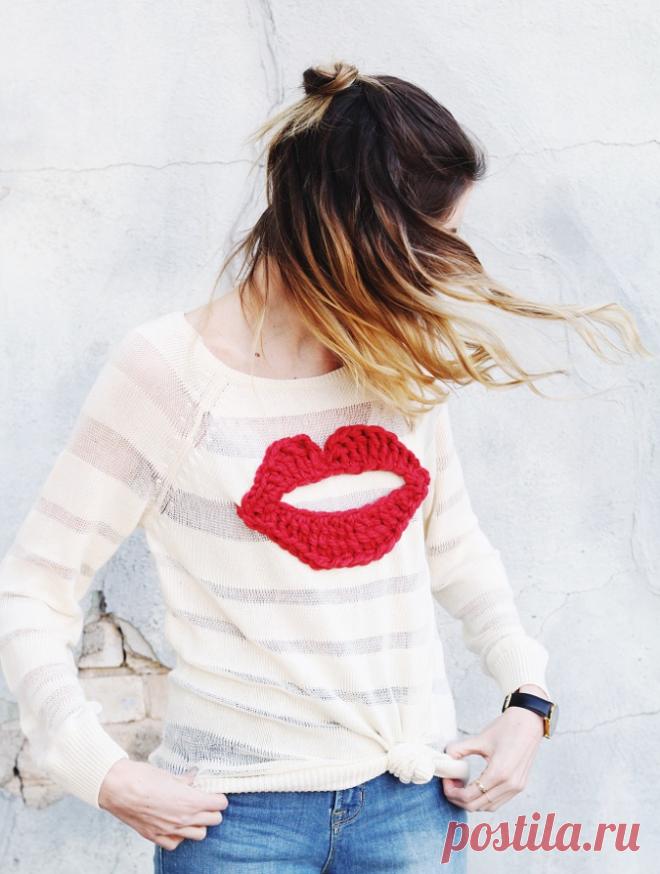 Наивный декор одежды вязаными элементами (подборка)