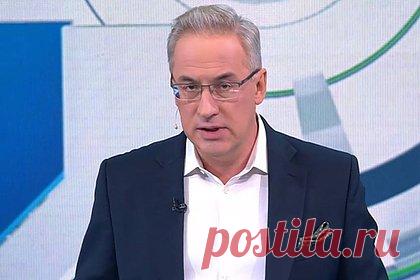 Роскомнадзор попросили проверить НТВ и Норкина из-за брани в эфире. Глава Федерального проекта по безопасности и борьбе с коррупцией Виталий Бородин пожаловался в Роскомнадзор на канал НТВ и его ведущего Андрея Норкина. Причиной послужила брань, прозвучавшая из уст Норкина в эфире программы за 12 апреля. Бородин, участвуя в ней, поссорился с ведущим и покинул студию.