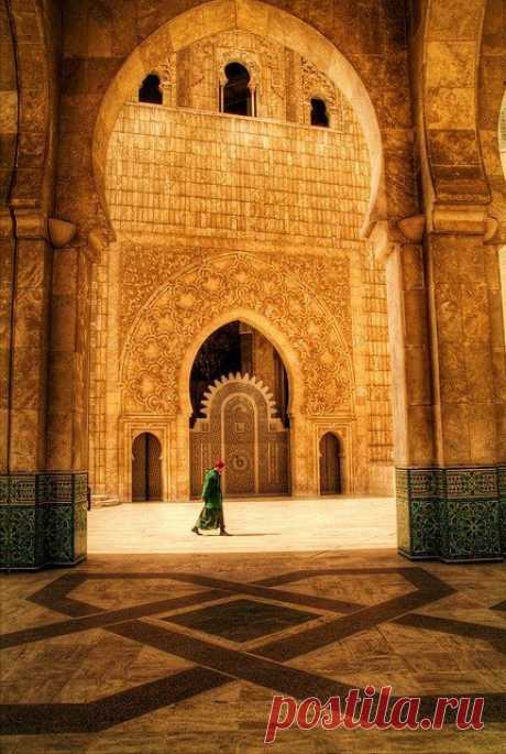a.fishtrap — islamic-art-and-quotes: Morocco Originally...